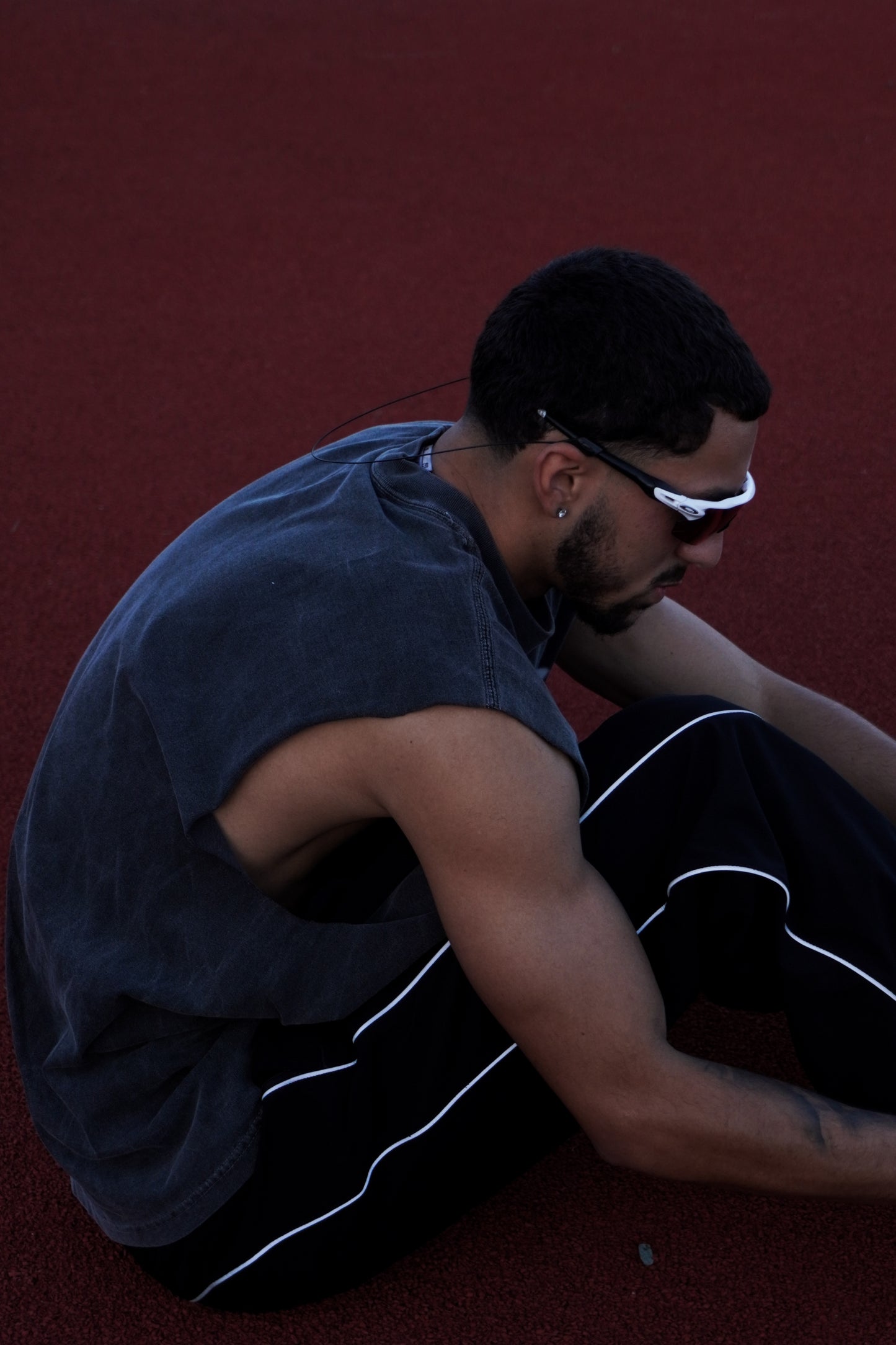 Cut-off Vintage Grey Tee